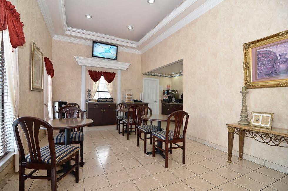 Red Roof Inn מאסל שולס מראה חיצוני תמונה