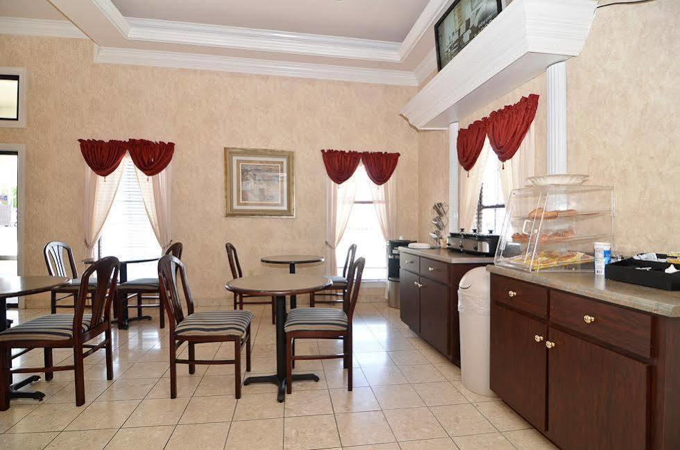 Red Roof Inn מאסל שולס מראה חיצוני תמונה
