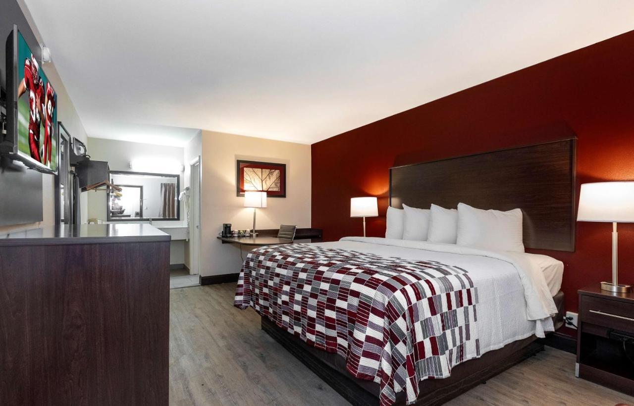 Red Roof Inn מאסל שולס מראה חיצוני תמונה